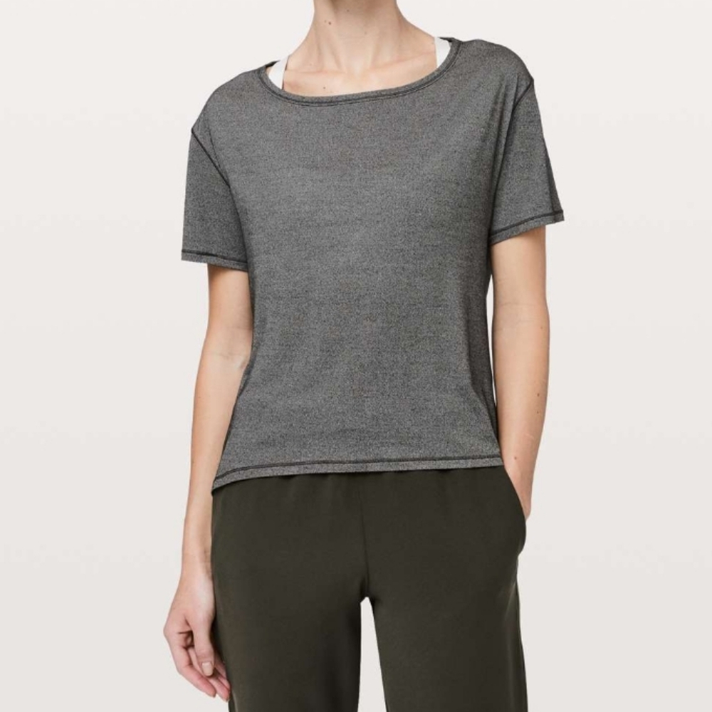 Lululemon Fall In Place Short Sleeve Heathered Black / White